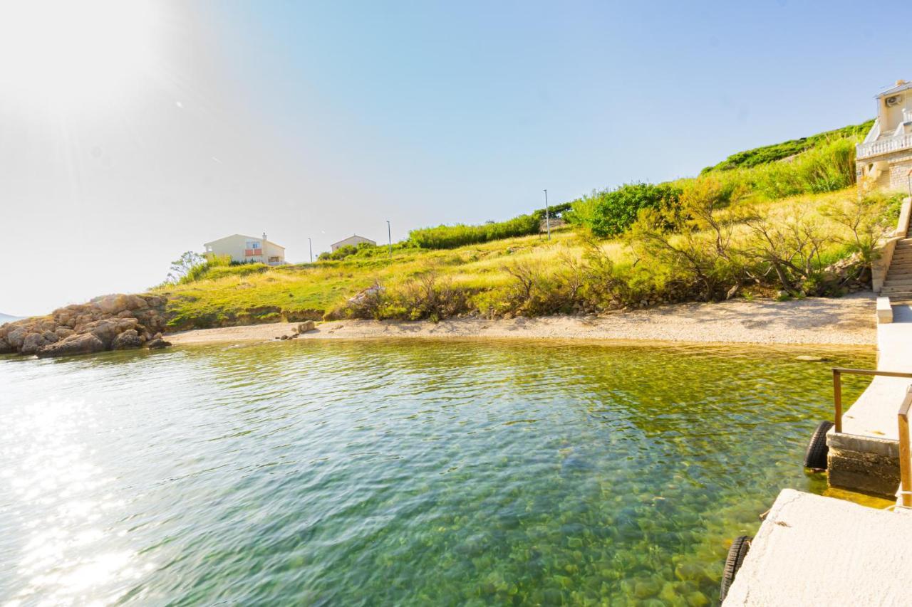Bepic Quiet Location On A Beautiful Bay Daire Metajna Dış mekan fotoğraf
